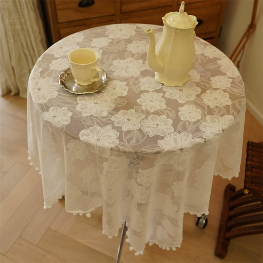 Vintage Floral Lace Round Tablecloth, 70.9" Diameter – Feather Yarn Ball-Edge Design for Farmhouse & Cottagecore Style