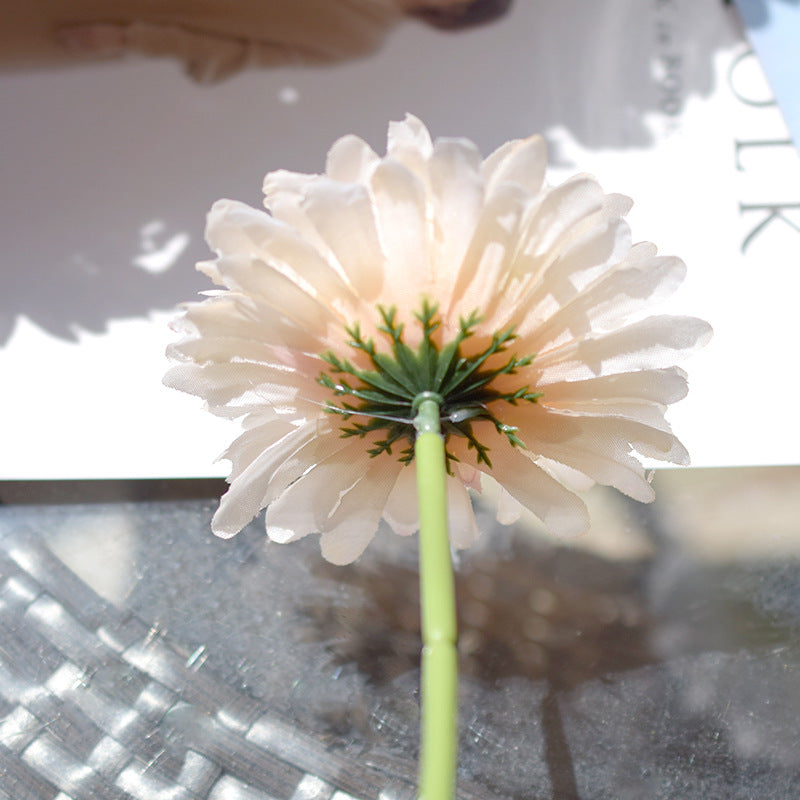 3 Pcs Artificial Silk Daisy Stems for Table Floral Arrangement Bulk Pack