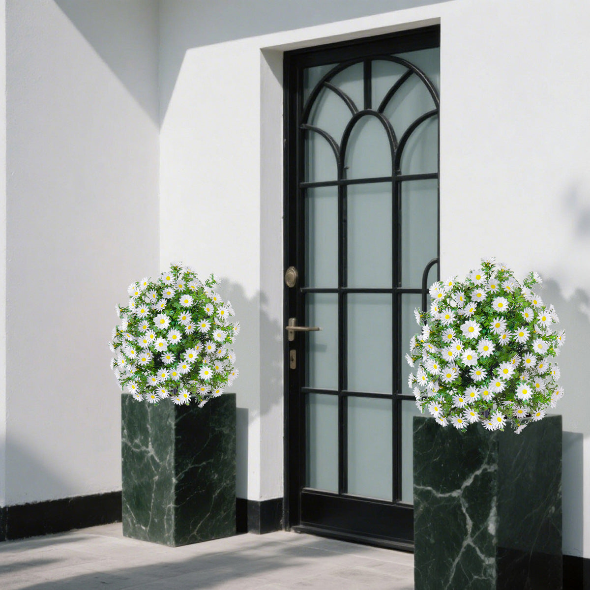 Event Outdoor Artificial Daisy Topiary Stake, 19.7" Faux Chamomile Floral Ball for Garden & Venue Styling