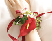 Handmade Calla Lily Wrist Corsage with Greenery, Bulk Artificial Flowers for Wedding, Prom, 1 Pc
