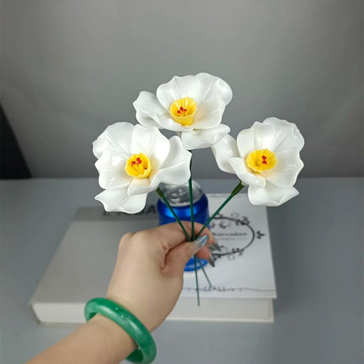 3 Pcs Porcelain Narcissus Flower Stems Artificial Ceramic Floral Decoration