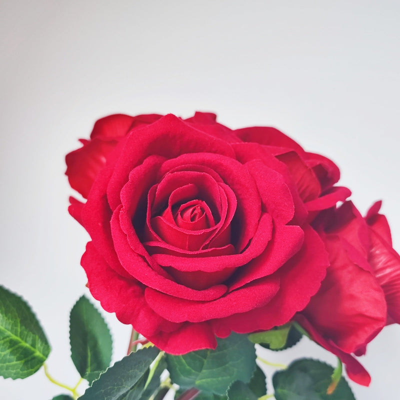 14 Inch Velvet Rose Artificial Flowers with Vase, Bulk Floral Arrangement, 1 Set