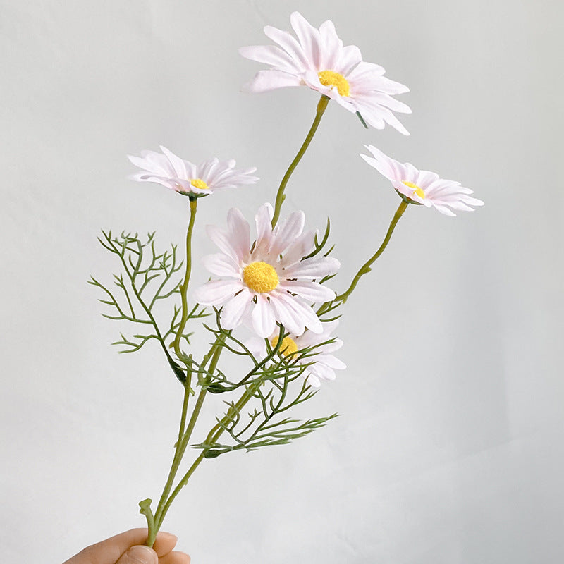 10-Pack Artificial Chamomile Daisy Stems, 20.5 in Faux Floral Bunches for Venue Styling