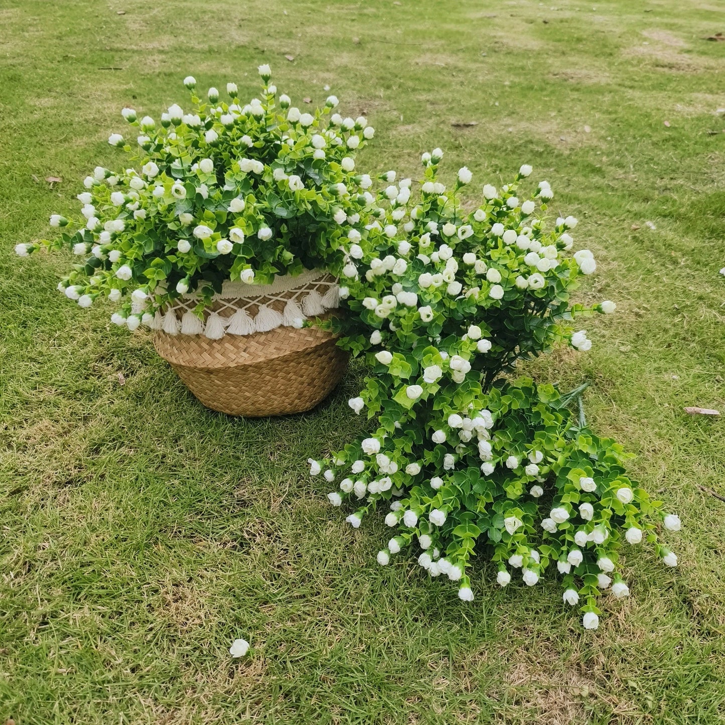 Bulk Artificial Rose Buds Flowers Outdoors Fake Shrubs Greenery Plants Indoor UV Resistant for Outdoor Garden Porch Decoration Wholesale